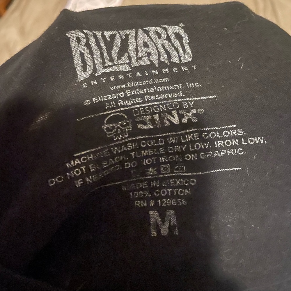 Blizzard ovwr watch graphic tee shirt - Picture 4 of 5